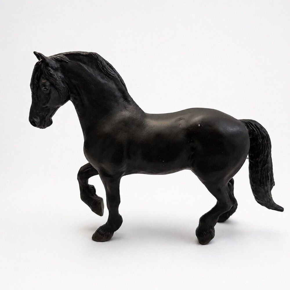 Breyer #485 Friesian Stallion Black Traditional Horse 1992-1995 Vintage